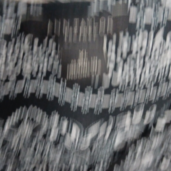 Top - Picture 8 of 8